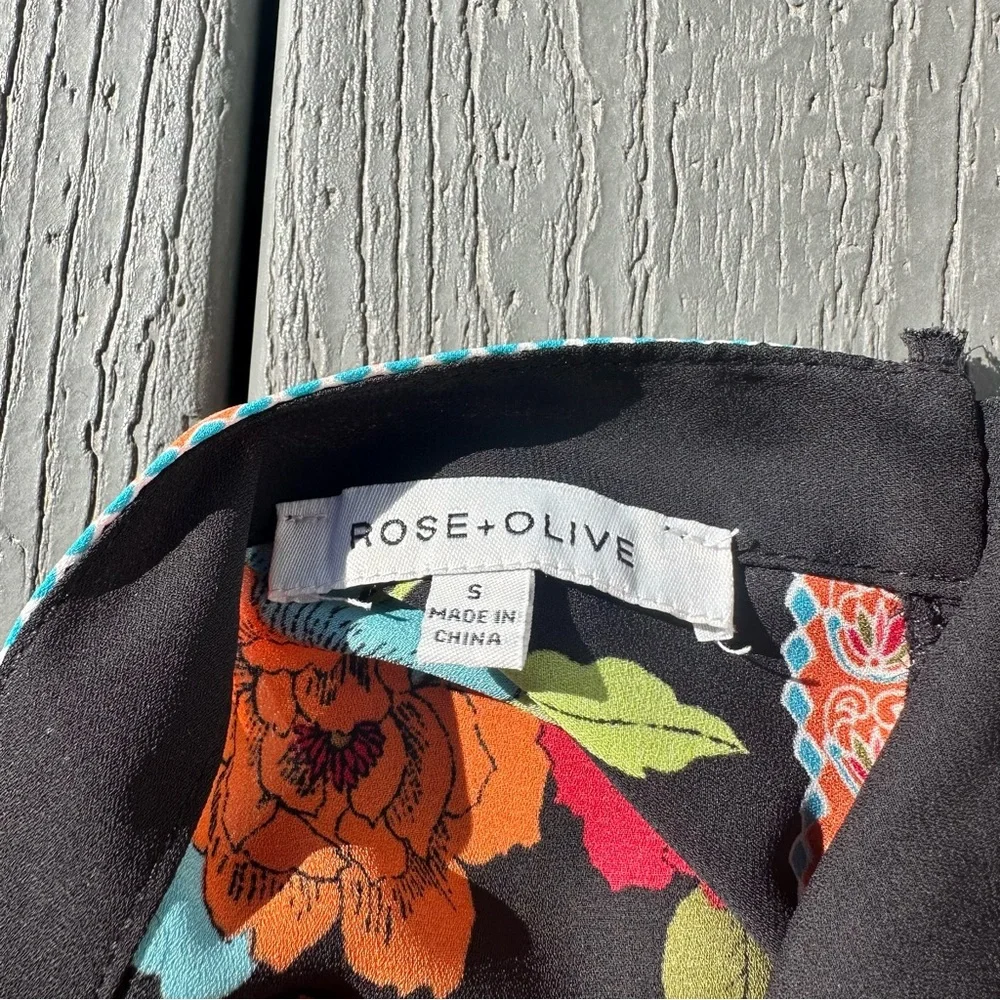 Rose & Olive Black Embellished Boxy Blouse‎